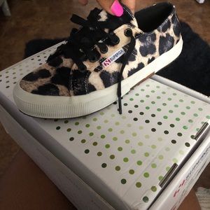 Women size 7.5 only worn once to my car n back